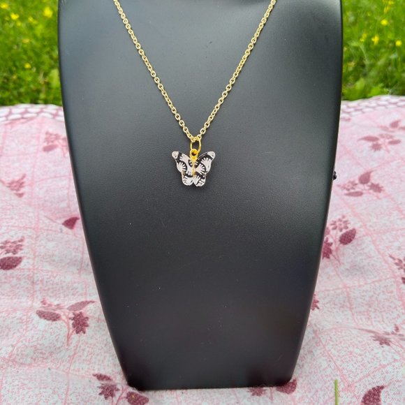 Black & white Acrylic Butterfly Necklace - Picture 2 of 2